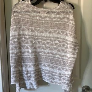 Hollister Sweaters - grey and white sweater from hollister ☁️ Hollister Sweaters - grey and white sweater from hollister ☁️